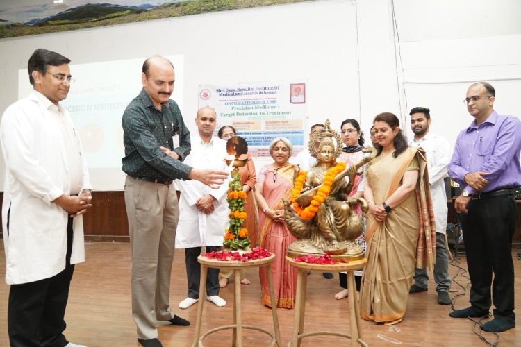 कैंसर मरीजों के लिए वरदान साबित होता श्री महंत इन्दिरेश अस्पताल