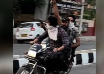 बड़ी खबर : दो गुटों में पुरानी रंजिश के चलते हुई फायरिंग,जांच में जुटी पुलिस