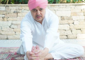 श्रीमहंत देवेन्द्र दास जी महाराज ने अन्तर्राष्ट्रीय योग दिवस पर देशवासियों को दी बधाई