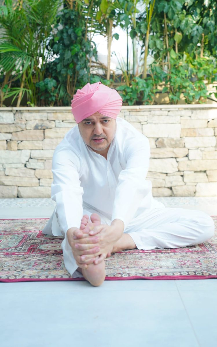 श्रीमहंत देवेन्द्र दास जी महाराज ने अन्तर्राष्ट्रीय योग दिवस पर देशवासियों को दी बधाई