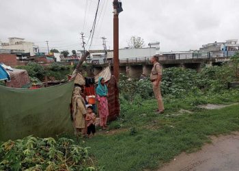 भारी बारिश का अलर्ट : नदियों के किनारे बसी आबादी को पुलिस ने किया अलर्ट