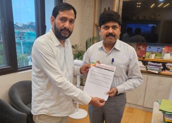 बिग ब्रेकिंग : भर्तियों को लेकर ऊर्जा सचिव से मिली रीजनल पार्टी