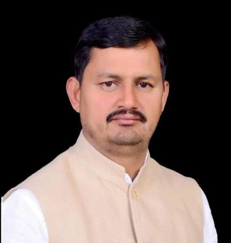 बड़ी खबर : बढ़ती बेरोजगारी और कर्ज में डूबे प्रदेश में  विधायक मालामाल