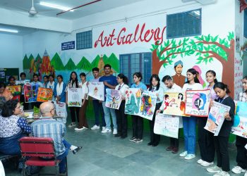 एसजीआरआरयू में एंब्रेस इक्विटी की थीम पर छात्र-छात्राओं ने दिखाई प्रतिभा