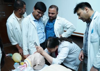 गुड न्यूज : एसजीआरआर मेडिकल काॅलेज सीएमई में विशेषज्ञों ने एडवांस सेमुलेशन तकनीक से दी ट्रेनिंग