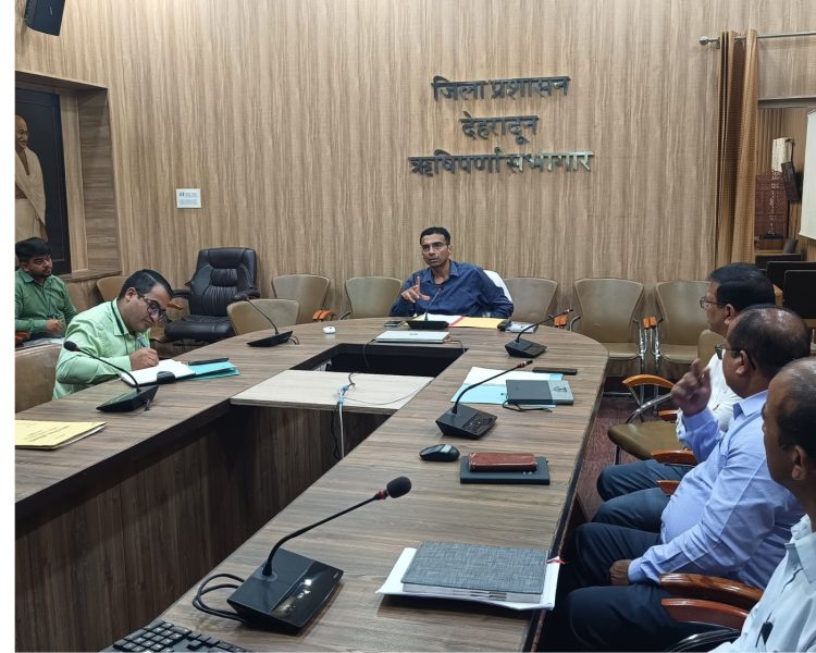 गुड न्यूज : अब स्कूलों की स्थिति सुधारने की बारी, डीएम देहरादून ने उठाया बीड़ा