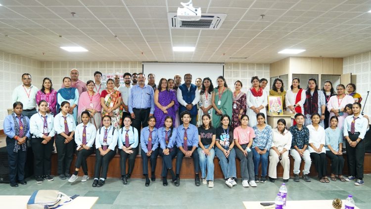 गुड न्यूज : एसजीआरआर के शिक्षक और छात्र शुरु कर सकेंगे स्टार्टअप,खादी और ग्रामोद्योग आयोग निदेशक ने दी योजनाओं की जानकारी