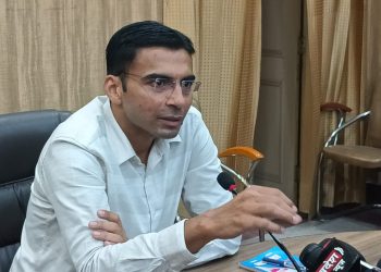 बिग ब्रेकिंग : भिक्षावृत्ति पर लगाम लगाना बेहद आवश्यक,निरंतर कार्रवाई करने के डीएम के हैं निर्देश