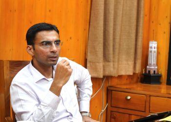 बड़ी खबर : शहर की स्ट्रीट लाइटों को दुरुस्त करने के लिए डीएम का मास्टर स्ट्रोक, क्रियान्वित