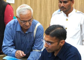 बड़ी खबर : देहरादून जिलाधिकारी के जनता दरबार में पहुंची 76 शिकायते, डीएम ने दिए ये निर्देश