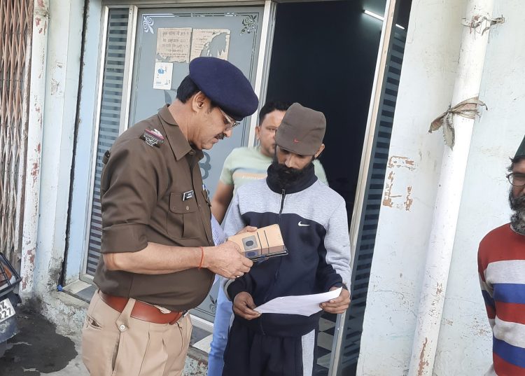 बड़ी खबर : हल्द्वानी रिंग रोड परियोजना के विरोध में आंदोलन कर रहे कार्तिक उपाध्याय को पुलिस ने किया नजर बंद