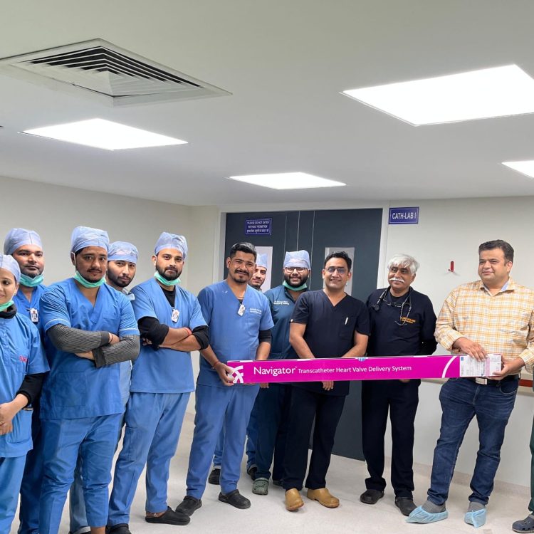 गुड न्यूज:  श्री महंत इन्दिरेश अस्पताल में 4 महीनें में 12 से अधिक टावर प्रोसीजर हुए