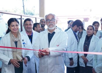 गुड न्यूज: श्री महंत इन्दिरेश अस्पताल में 850 मरीजों ने उठाया निःशुल्क नेत्र परीक्षण शिविर का लाभ