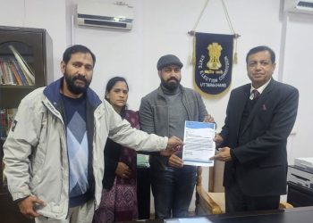 बड़ी खबर : उत्तराखंड राज्य जॉइंट अलायंस ने राज्य निर्वाचन आयुक्त से मिलकर आरक्षित सीटों पर जताई आपत्ति