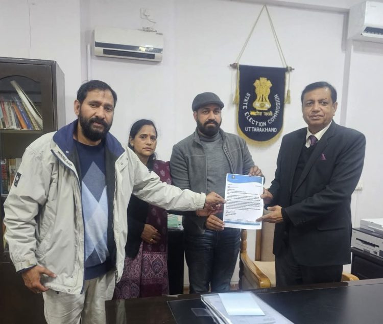 बड़ी खबर : उत्तराखंड राज्य जॉइंट अलायंस ने राज्य निर्वाचन आयुक्त से मिलकर आरक्षित सीटों पर जताई आपत्ति