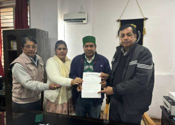 कांग्रेस विधायक ममता राकेश के नेतृत्व में प्रतिनिधि मंडल ने राज्य निर्वाचन आयोग से कि मुलाकात,करी ये शिकायत