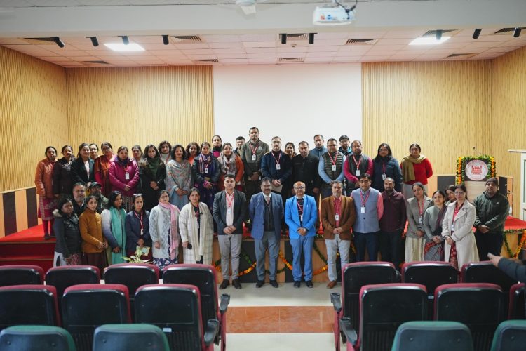 एसजीआरआरयू में छात्रों ने समझीं एस.एस.आर. एवम् ई.एम.आर. की बारीकियां