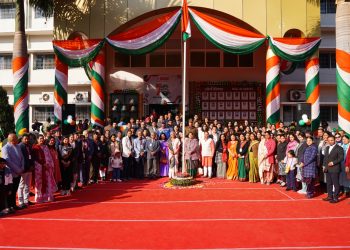 एसजीआरआरयू सहित एसजीआरआर के संस्थानों में गणतन्त्र दिवस की धूम,श्री दरबार साहिब एवम् एसजीआरआर विश्वविद्यालय में हुआ ध्वजारोहण