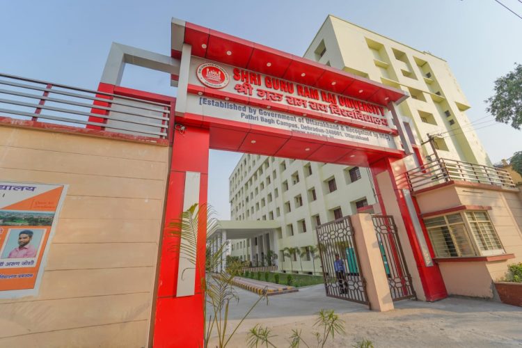 एसजीआरआरयू में राष्ट्रपिता महात्मा गांधी को पुण्य तिथि पर विनम्र श्रद्धांजलि