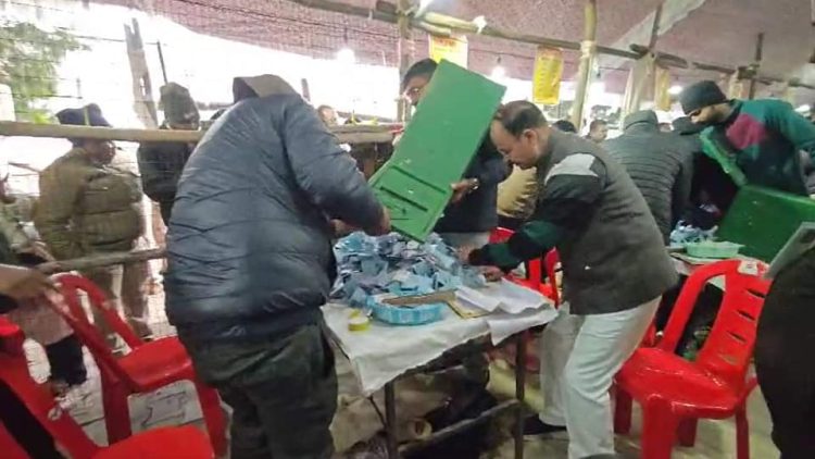 Uttarakhand Nikay Chunav 2025 : आम चुनाव के बाद निकाय चुनाव में 4.38 प्रतिशत गिरा मतदान