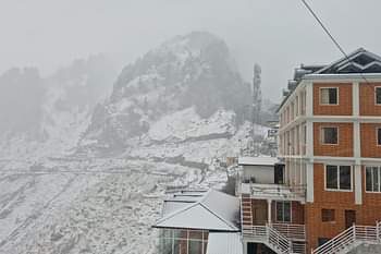 बड़ी खबर : बर्फबारी के चलते बदरीनाथ और मलारी हाईवे बंद,कालापानी में माइनस 30 डिग्री पहुंचा तापमान