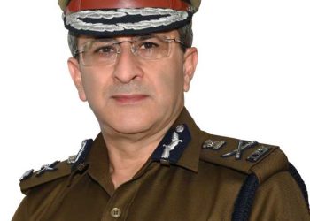 बड़ी खबर : उत्तराखंड पुलिस प्रमुख ने डकैती मामले में शामिल पुलिसकर्मियों के खिलाफ कड़ी कार्रवाई के दिए आदेश 