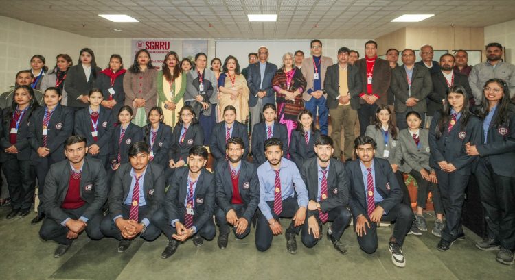 क्लाईमेट चेंज का असरः 30 से 50 फीसदी पेड़-पौधों की प्रजातियां विलुप्ति के कगार पर,कनाडाई प्रोफेसर का श्री गुरु राम राय विश्वविद्यालय में व्याख्यान आयोजित