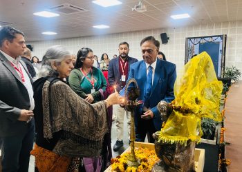 श्री गुरु राम राय विश्वविद्यालय में छात्र परिषद की बैज सेरेमनी का आयोजन