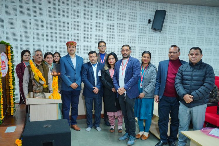 SGRRU स्कूल ऑफ यौगिक साइंस एंड नेचुरोपैथी में राष्ट्रीय संगोष्ठी योग, दर्शन और विज्ञान: संतुलित जीवन की नई दिशा