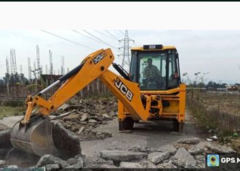 बिग ब्रेकिंग : देहरादून में अवैध प्लॉटिंग पर कड़ी कार्रवाई, 50 बीघा जमीन पर चला बुलडोजर