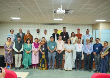 उस्ताद अबीर हुसैन और पंडित मिथिलेश झा की जुगलबंदी से मंत्रमुग्ध हुआ SGRRU