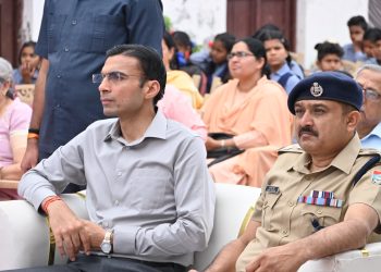 बिग ब्रेकिंग : शिक्षा के मंदिर को यदि बनाया व्यवसाय का अड्डा, तो प्रशासन कर देगा मान्यता निरस्त