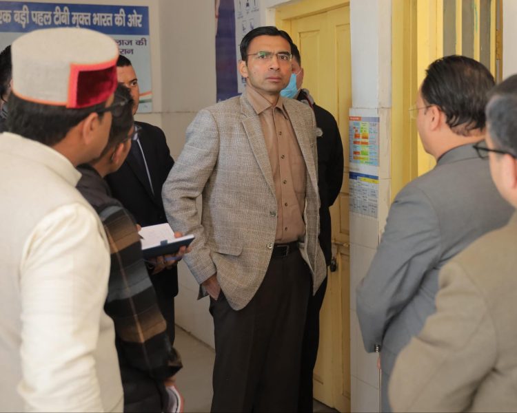 बिग ब्रेकिंग : जनमानस को समर्पित स्वास्थ्य सुविधाएं – डीएम बंसल की प्राथमिकताओं में सेवा सर्वोपरि
