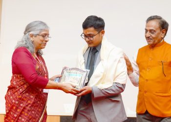 आईएएस अंशुल भट्ट ने एसजीआरआर विश्वविद्यालय में बताए UPSC सफलता के मंत्र | छात्रों में जगा आत्मविश्वास