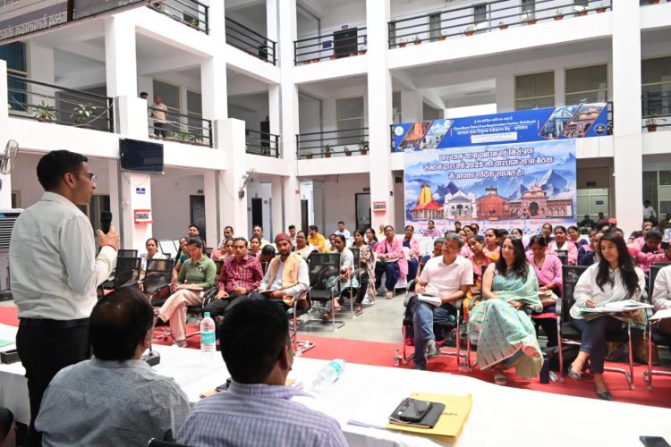 बड़ी खबर: मा. मुख्यमंत्री की प्रेरणा से अग्रणी पंक्ति के योद्धाओं को सशक्त बना रहे हैं डीएम सविन बंसल