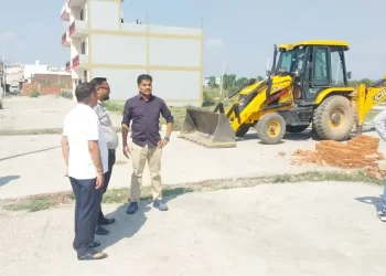 हरिद्वार में जमीन घोटाला: ग्राम समाज की भूमि पर बसा दी कॉलोनी, अब चला बुल्डोजर