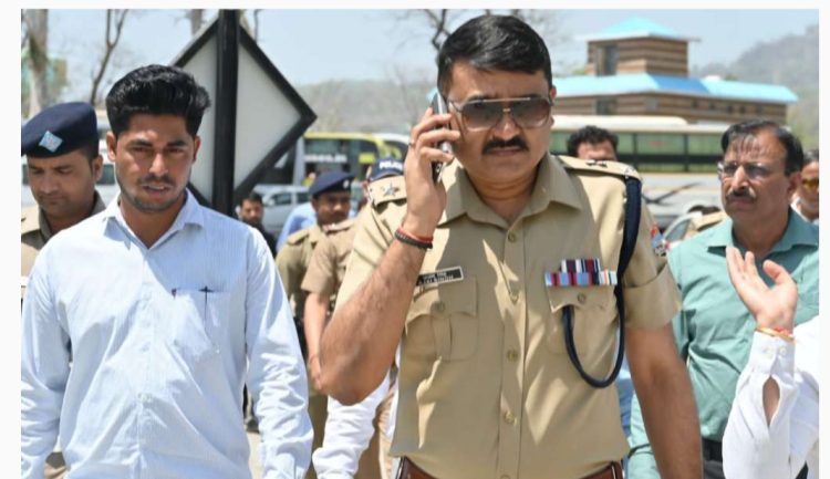 बड़ी खबर: ऑपरेशन सिंदूर के बाद देहरादून पुलिस हाई अलर्ट पर, 2117 बाहरी व्यक्तियों का हुआ सत्यापन