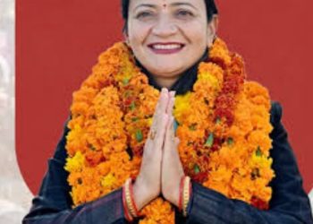 बड़ी खबर: पिथौरागढ़ की मेयर कल्पना देवलाल को हाईकोर्ट का नोटिस – पद से हटाने की याचिका पर सुनवाई