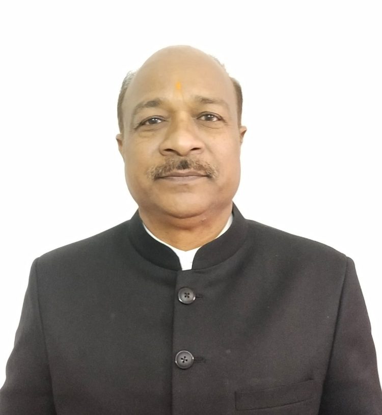 बड़ी खबर: उत्तराखंड में त्रिकाल व्हिस्की बिक्री की अफवाह पर आबकारी विभाग सख्त, एफआईआर की तैयारी