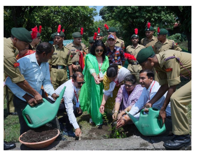 विश्व पर्यावरण दिवस पर श्री गुरु राम राय विश्वविद्यालय में पौधरोपण और जागरूकता कार्यक्रम