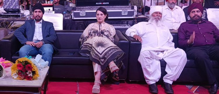 अंतरया 2025: G.R.D. कॉलेज का वार्षिक उत्सव बॉलीवुड सिंगर आकांशा शर्मा की लाइव परफॉर्मेंस के साथ सम्पन्न