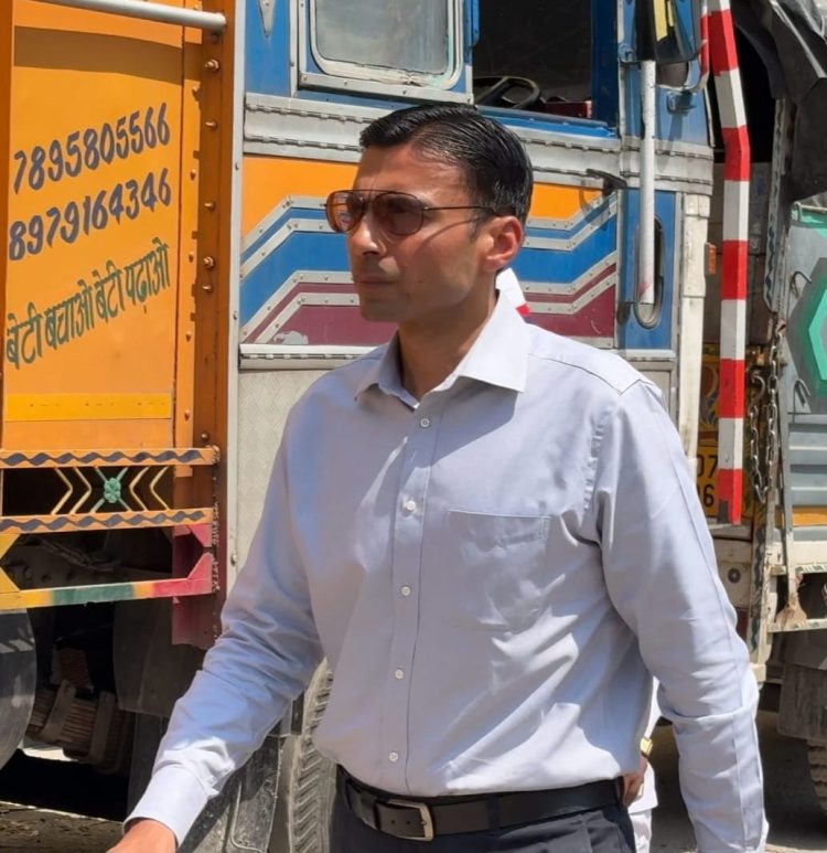 उत्तराखंड में अपात्र लाभार्थियों पर कार्रवाई: आयुष्मान और राशन कार्ड धारकों का होगा सत्यापन