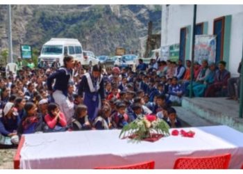 Tree Plantation Drive in Uttarkashi: सांकरी-सौड़ में गूंजा पर्यावरण का बिगुल, 10 हज़ार पौधे लगाने का संकल्प