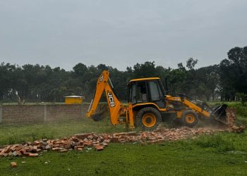 MDDA का अवैध निर्माणों पर बड़ा एक्शन: देहरादून-मसूरी में प्लाटिंग ध्वस्त, निर्माण सील