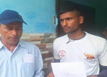 रुद्रप्रयाग पंचायत चुनाव में फर्जीवाड़ा! नाबालिग छात्रों से डलवाए गए वोट, ग्रामीणों ने डीएम से की शिकायत