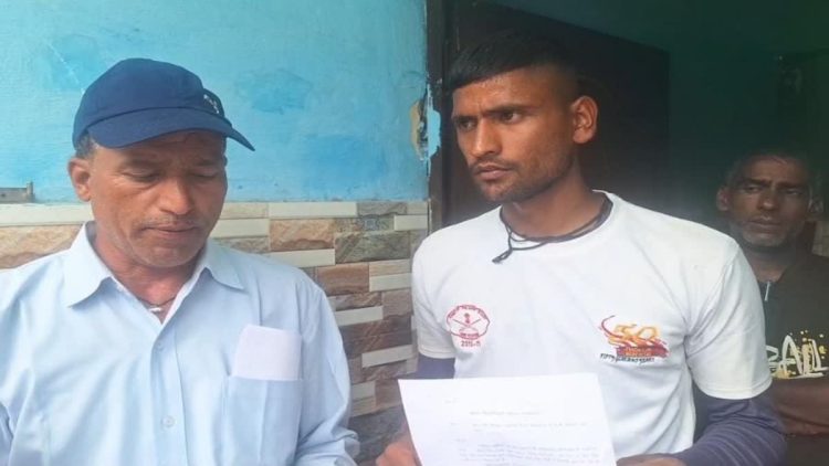 रुद्रप्रयाग पंचायत चुनाव में फर्जीवाड़ा! नाबालिग छात्रों से डलवाए गए वोट, ग्रामीणों ने डीएम से की शिकायत