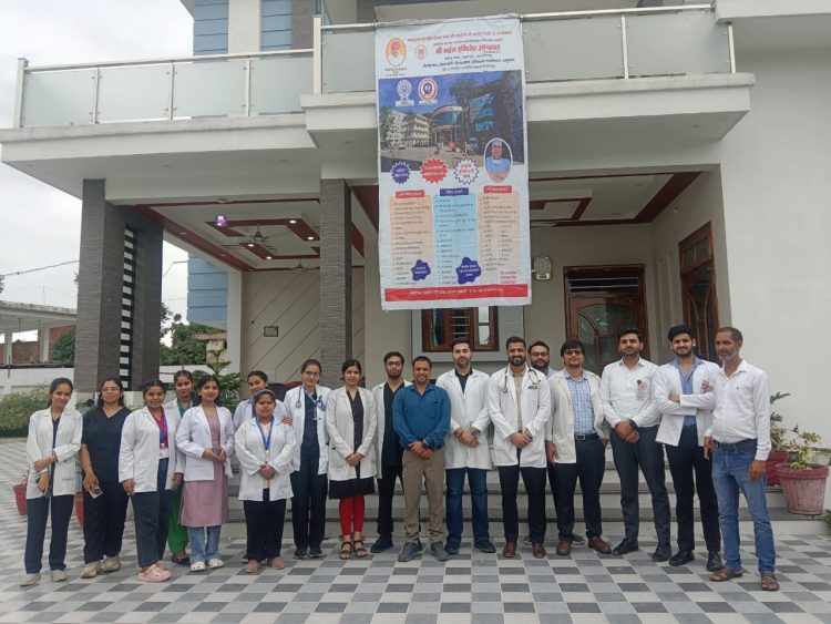 सहसपुर में आयोजित श्री महंत इन्दिरेश अस्पताल के निःशुल्क स्वास्थ्य शिविर में उमड़ा जनसैलाब