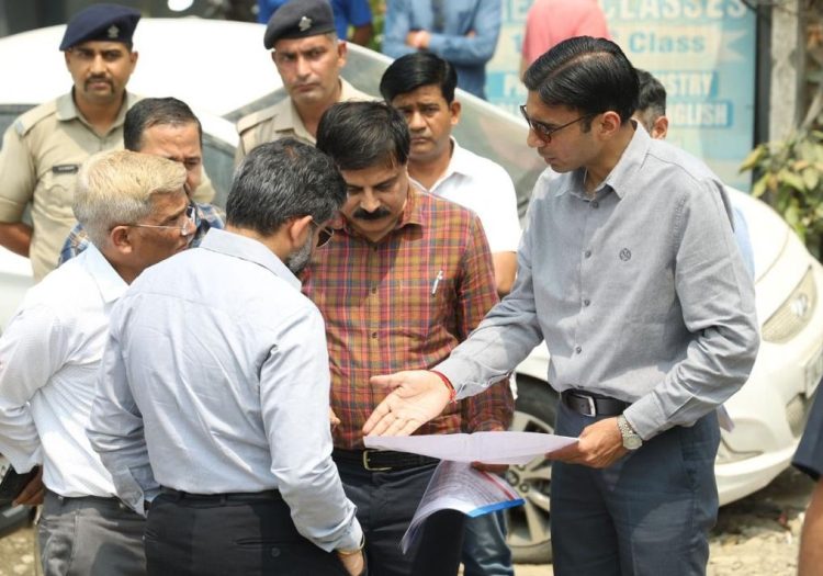 देहरादून में आपदा प्रभावितों को मिली राहत, 7.85 लाख की अहेतुक सहायता राशि वितरित