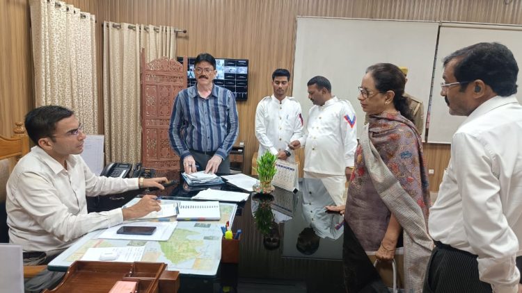 देहरादून में बिना अनुमति लगाए दर्जनों मोबाइल टावर सील, जिला प्रशासन का एक के बाद एक बड़ा एक्शन