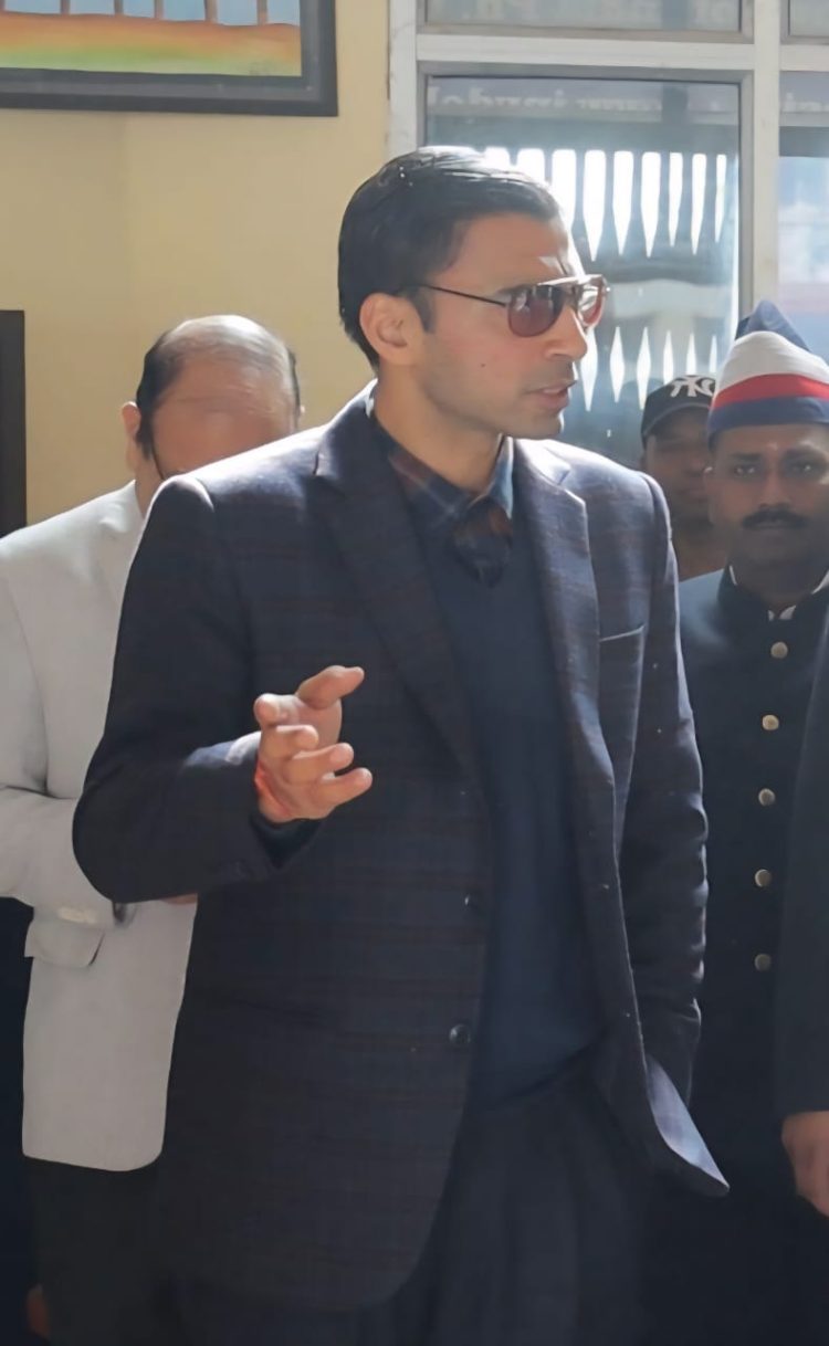 देहरादून को जाम से राहत: तिब्बती मार्केट, परेड ग्राउंड और कोरोनेशन में ऑटोमैटिक पार्किंग शुरू, मुख्यमंत्री जल्द करेंगे लोकार्पण